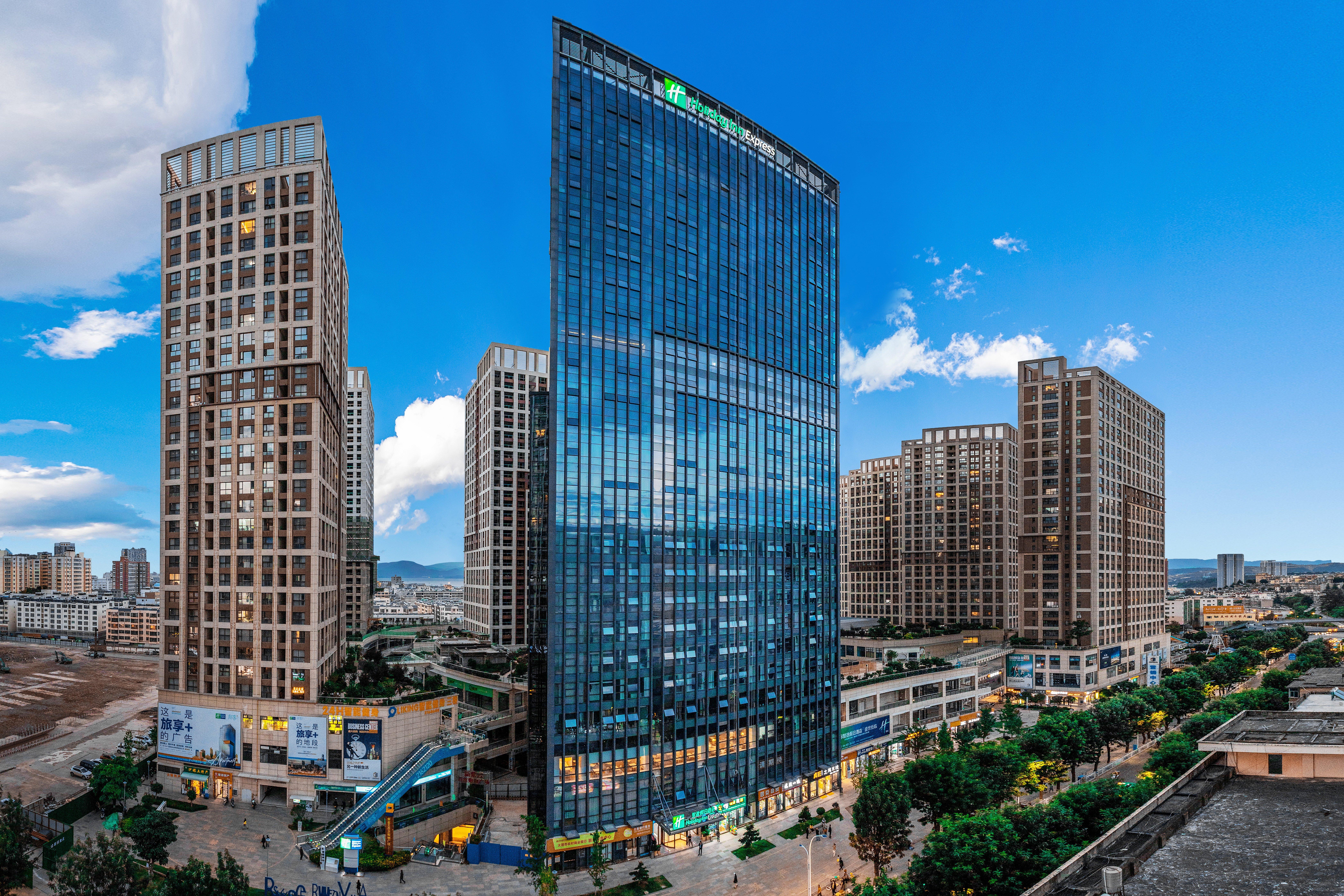 Holiday Inn Express Dali Xiaguan By Ihg Exterior photo